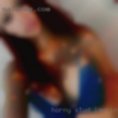 Horny stud looking girls for some daytime fun.
