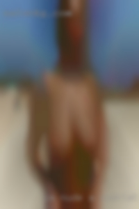 I'm nude a cook/tattoo personal artist.